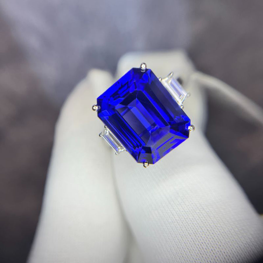 Exceptional 11.00 Ct Emerald Cut Tanzanite & Baguette Diamond Ring