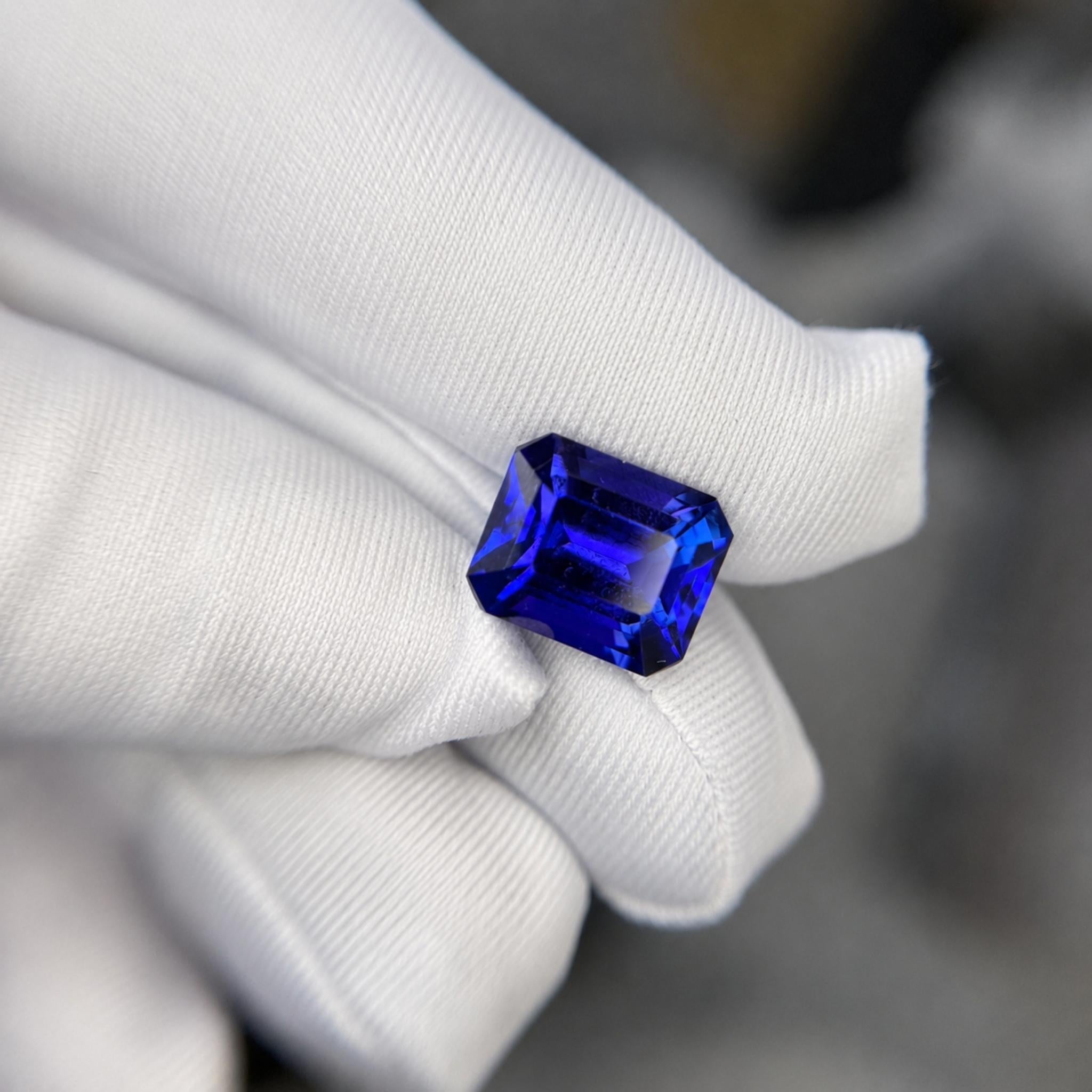 10.06 Carat Emerald Cut Tanzanite Gemstone