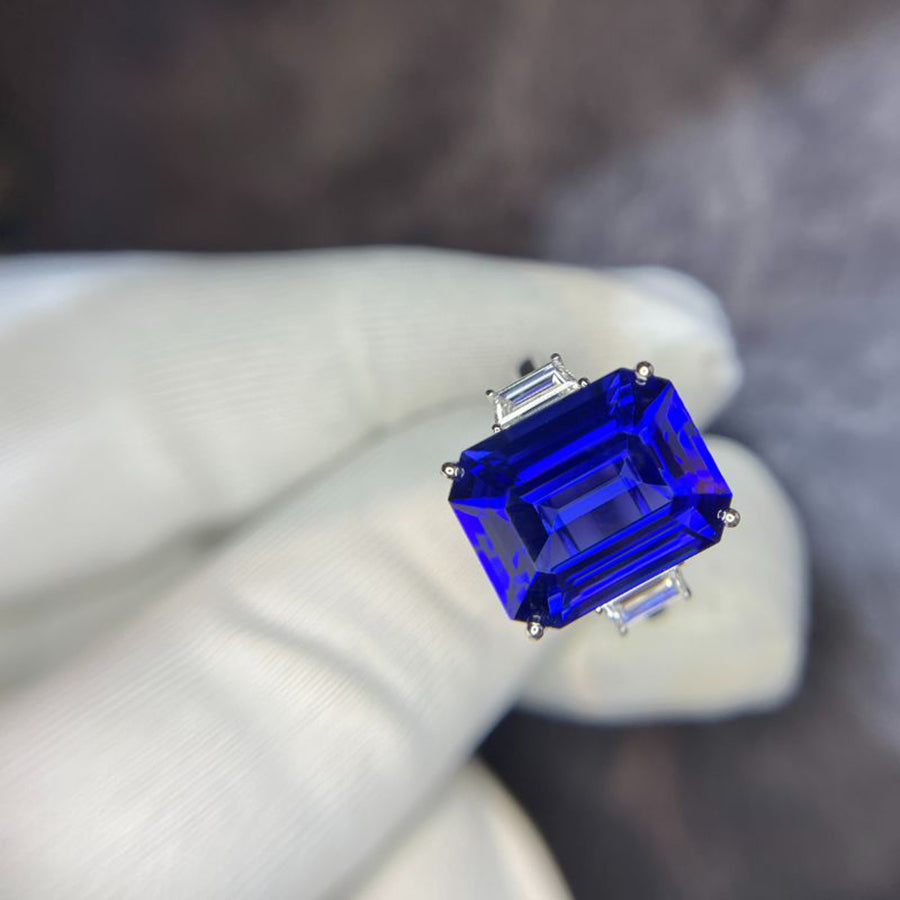 Exceptional 11.00 Ct Emerald Cut Tanzanite & Baguette Diamond Ring