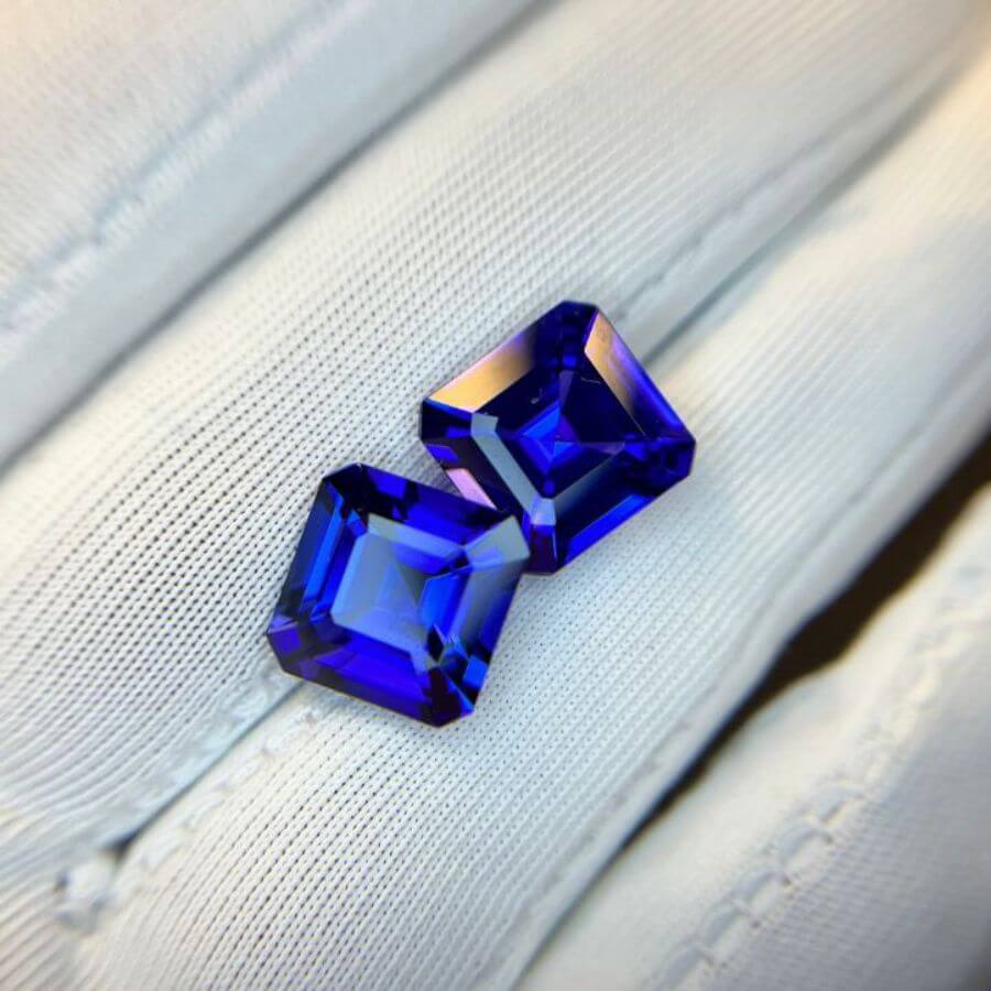 12 Carat Emerald Cut Tanzanite Gemstone