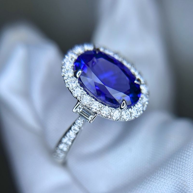 3.40 Ct Oval Tanzanite Ring with Baguette Diamonds & Halo