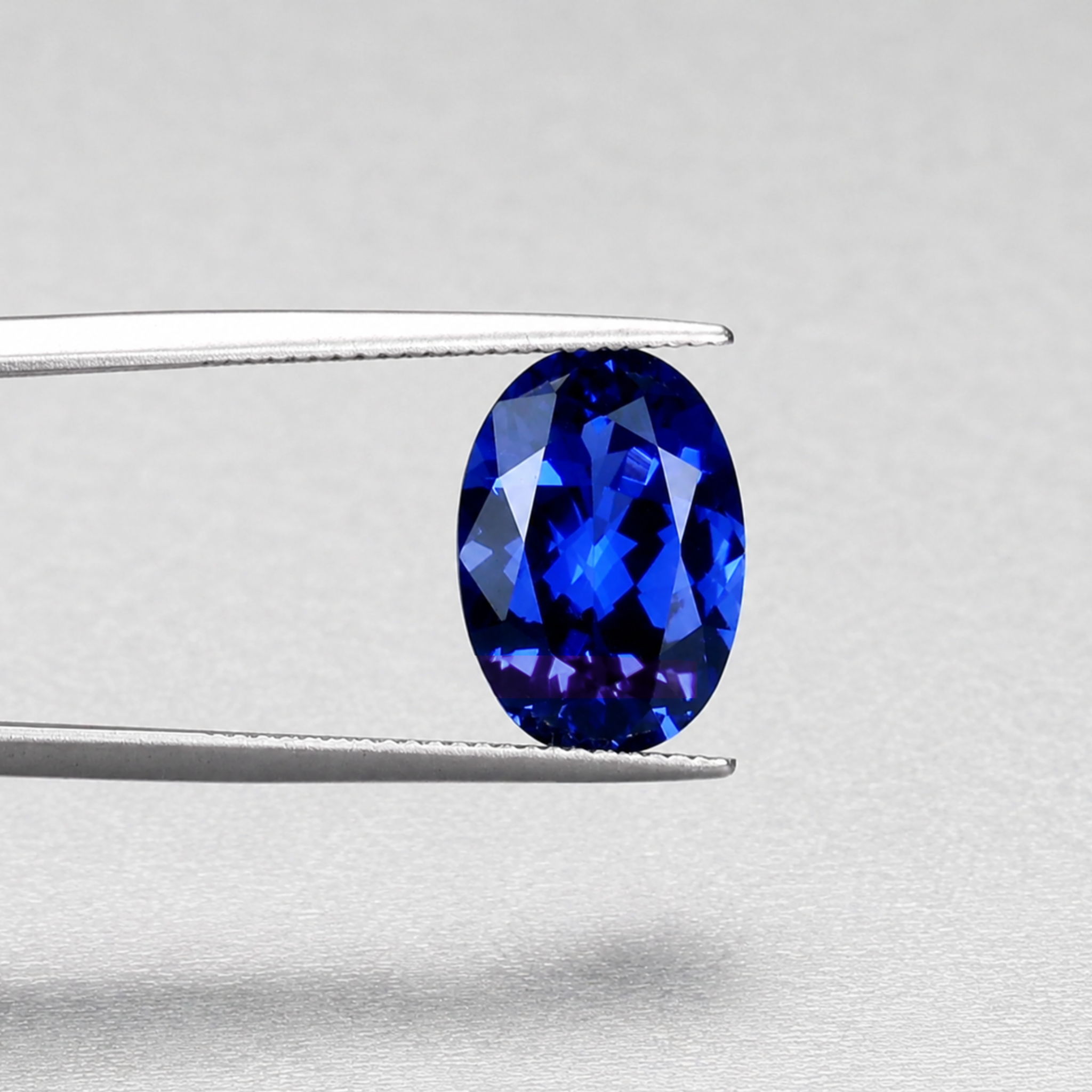 8.16 ct Oval Tanzanite Gemstone – GIA Certified