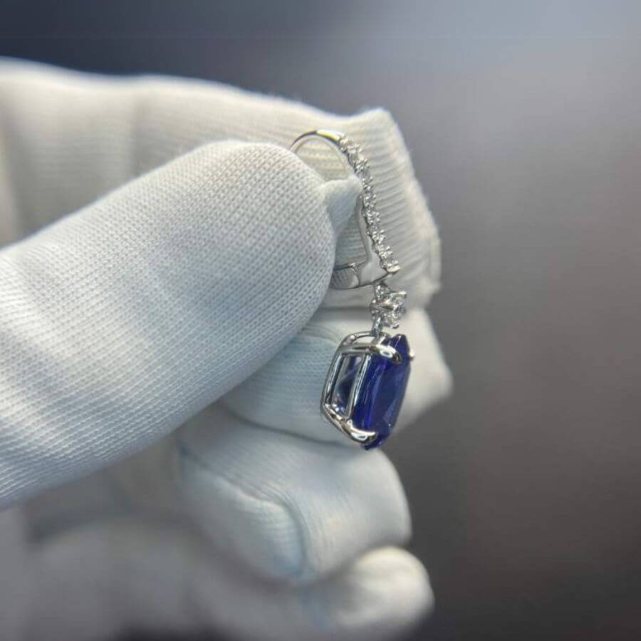 7.02 Ct Tanzanite & Diamond Drop Earrings