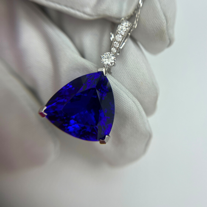 20.00 Carat Trillion Cut Tanzanite Pendant – Investment Grade