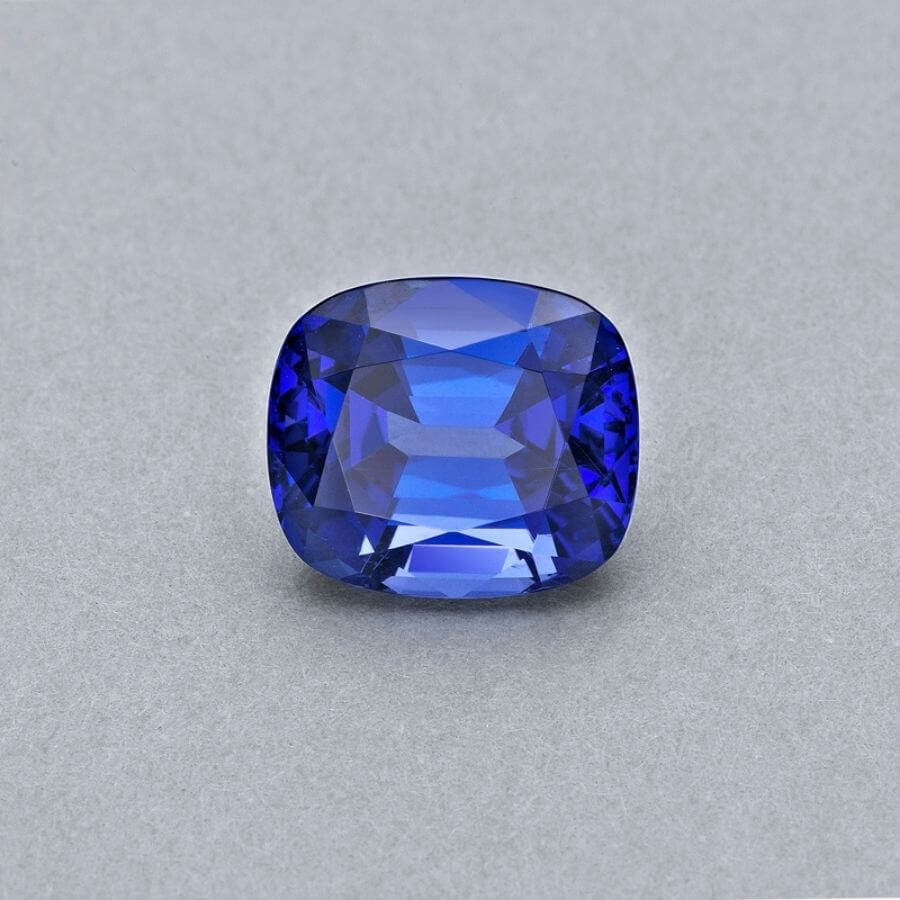 8.36 Carat Cushion Cut Tanzanite Gemstone
