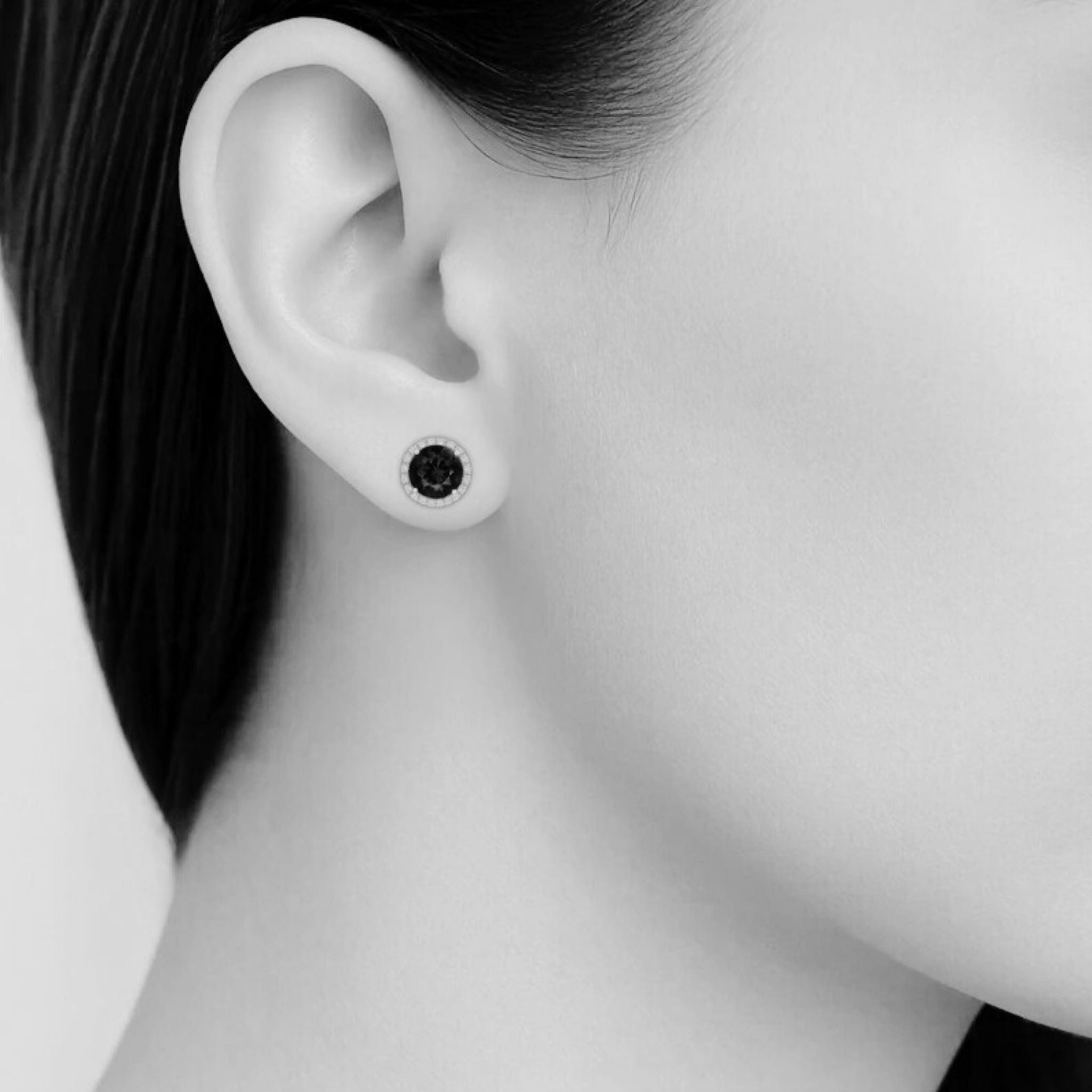 2.63 Ct Tanzanite & Diamond Stud Earrings