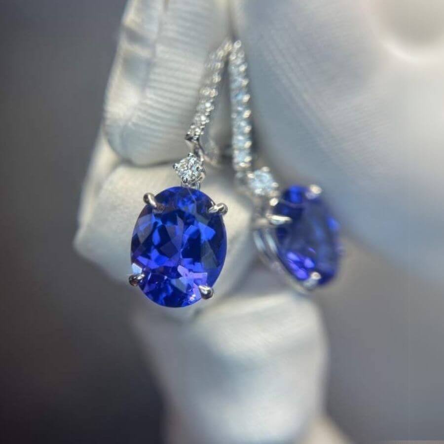 7.02 Ct Tanzanite & Diamond Drop Earrings