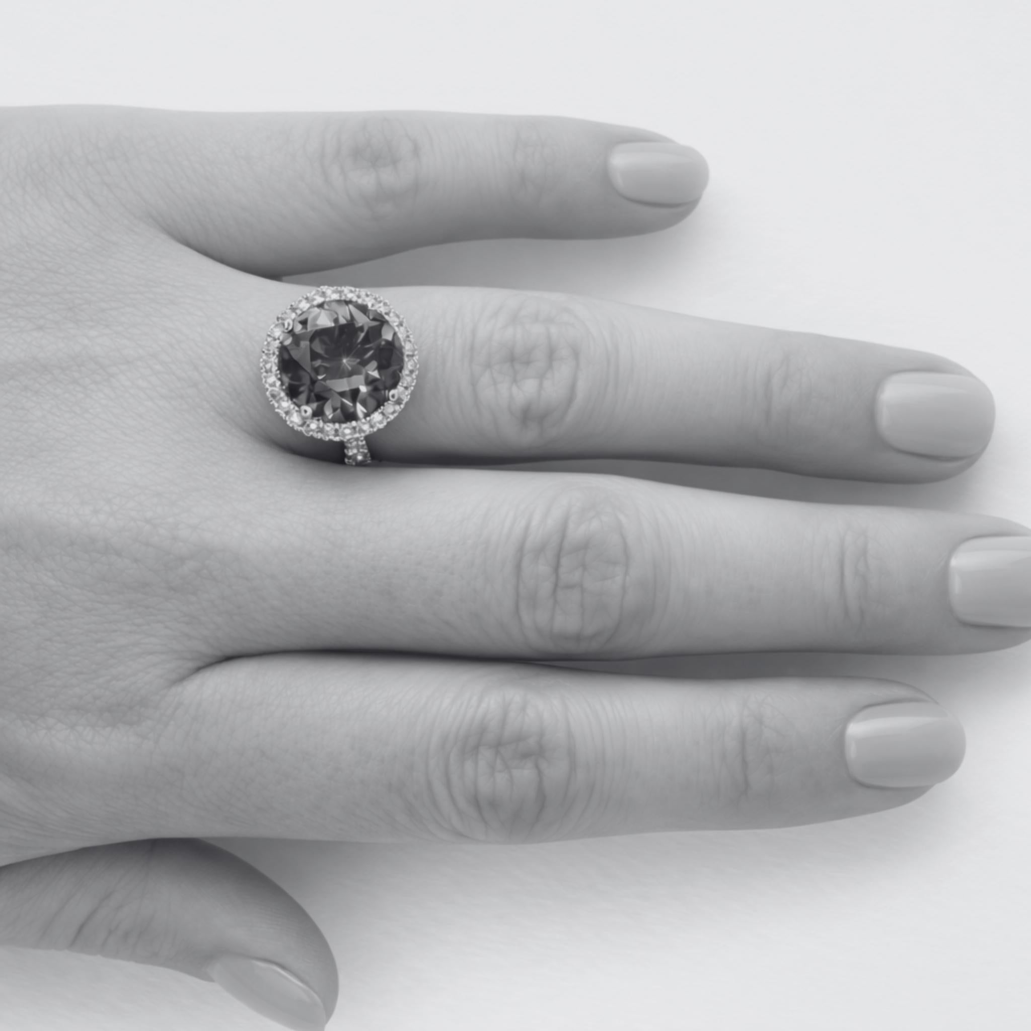 6,5 Karat Ausnahme-Rund-Tansanit- & Diamant-Halo-Ring