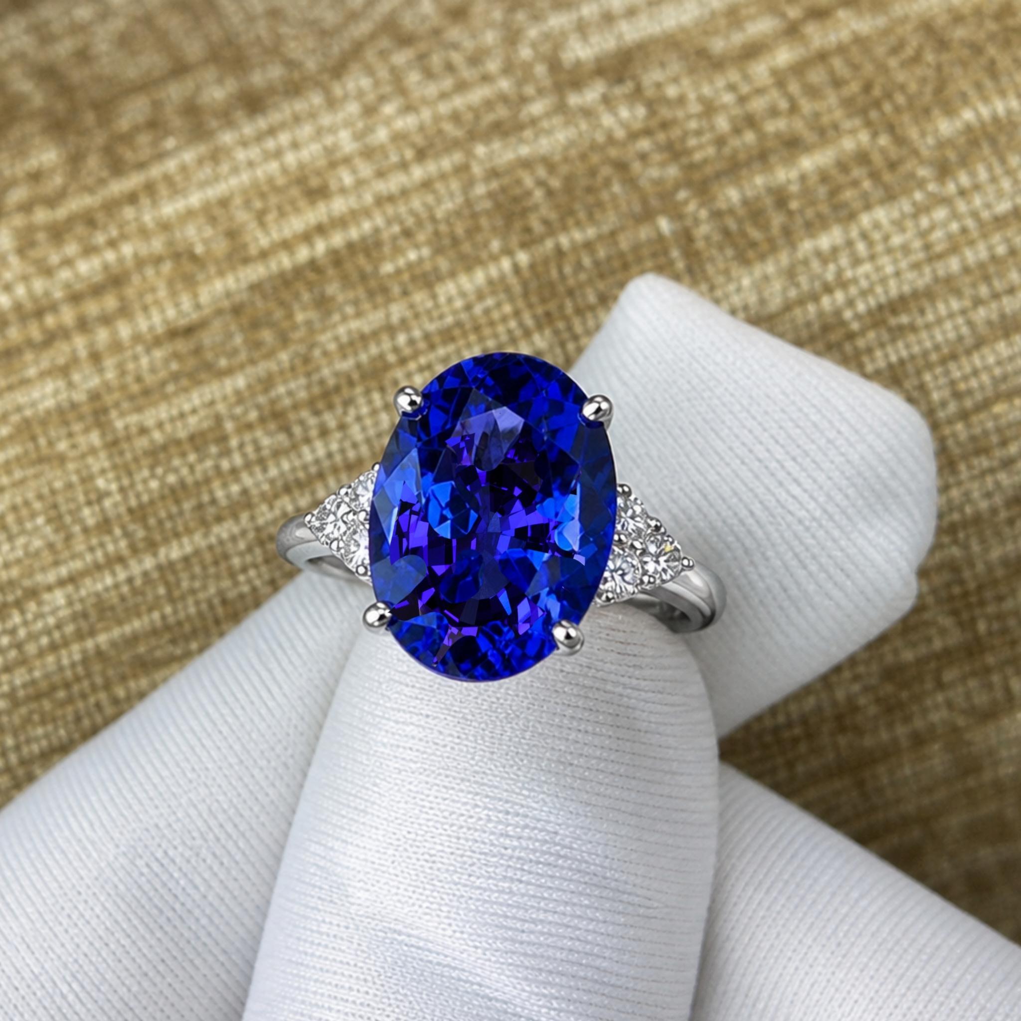 7.50ct Oval Tanzanite Ring | Intense Blue-Violet Gold