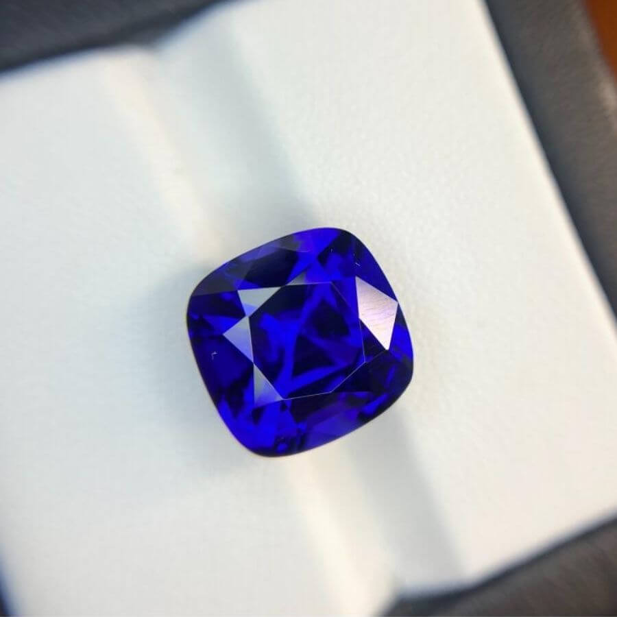 13.33 Carat Cushion Cut Tanzanite Gemstone