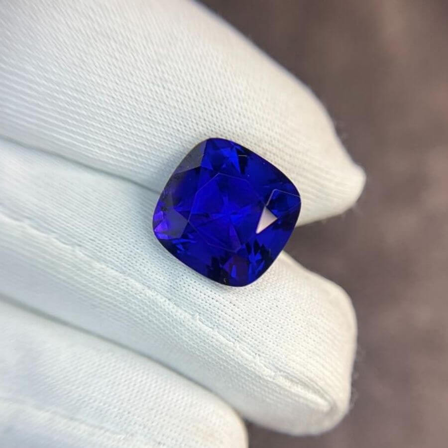 13.33 Carat Cushion Cut Tanzanite Gemstone