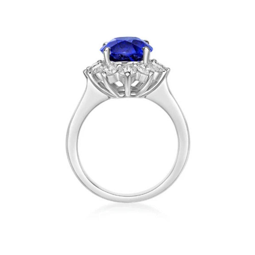 Exceptional 5.00 Ct Oval Tanzanite ”Ballerina” Ring