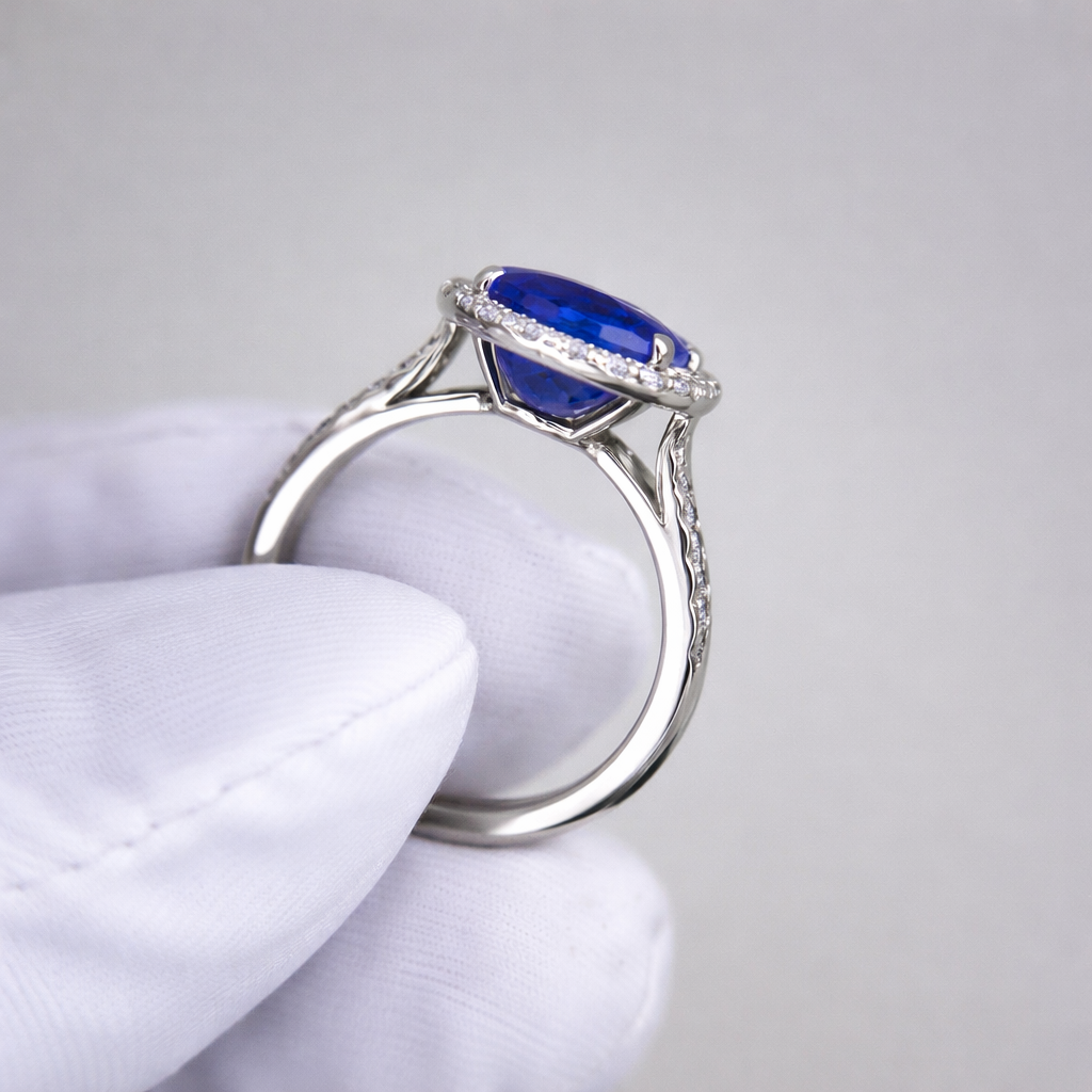 Exceptional Tanzanite 5.00 Carat Oval Diamond Halo Ring