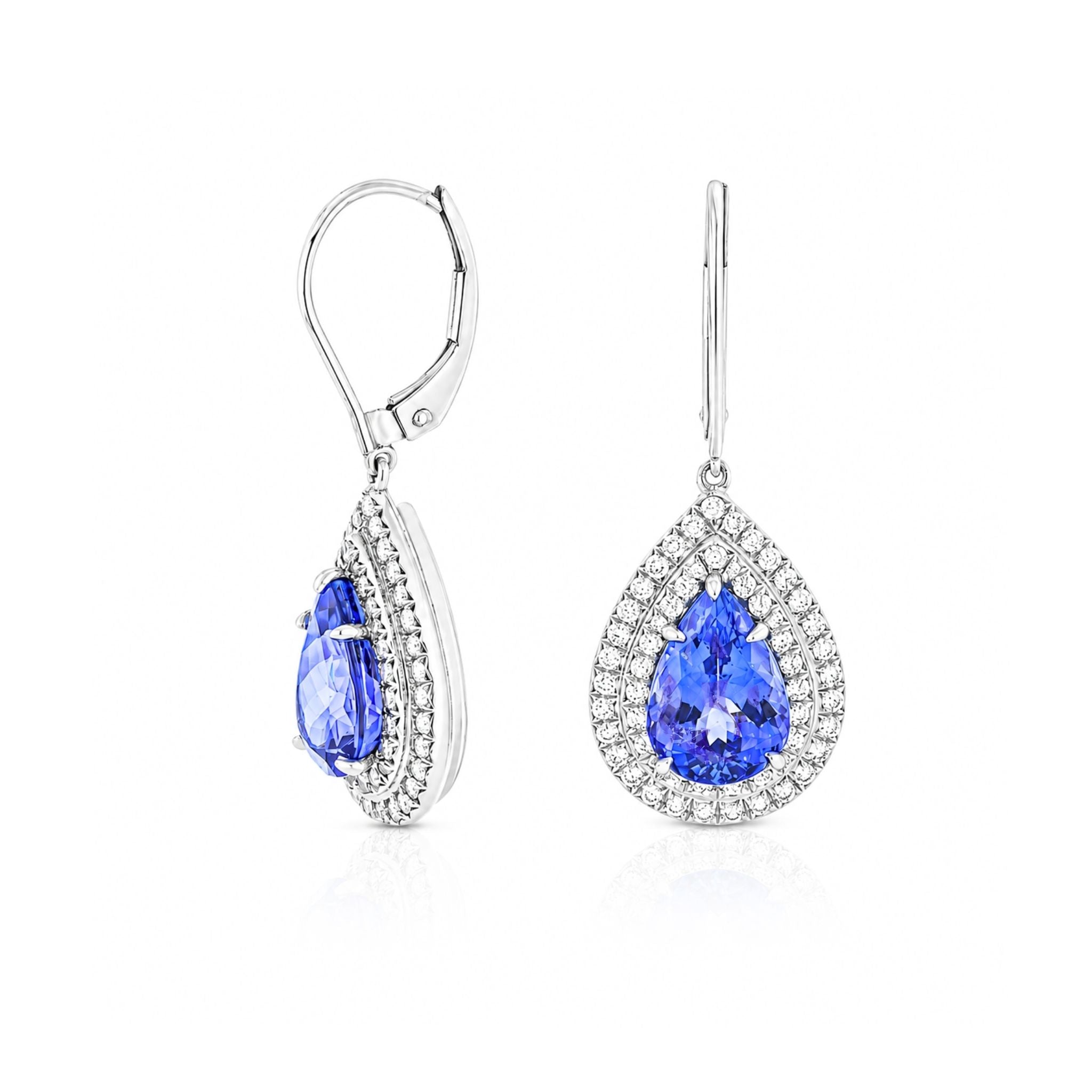 Orecchini a perno in tanzanite taglio a cuscino in oro giallo