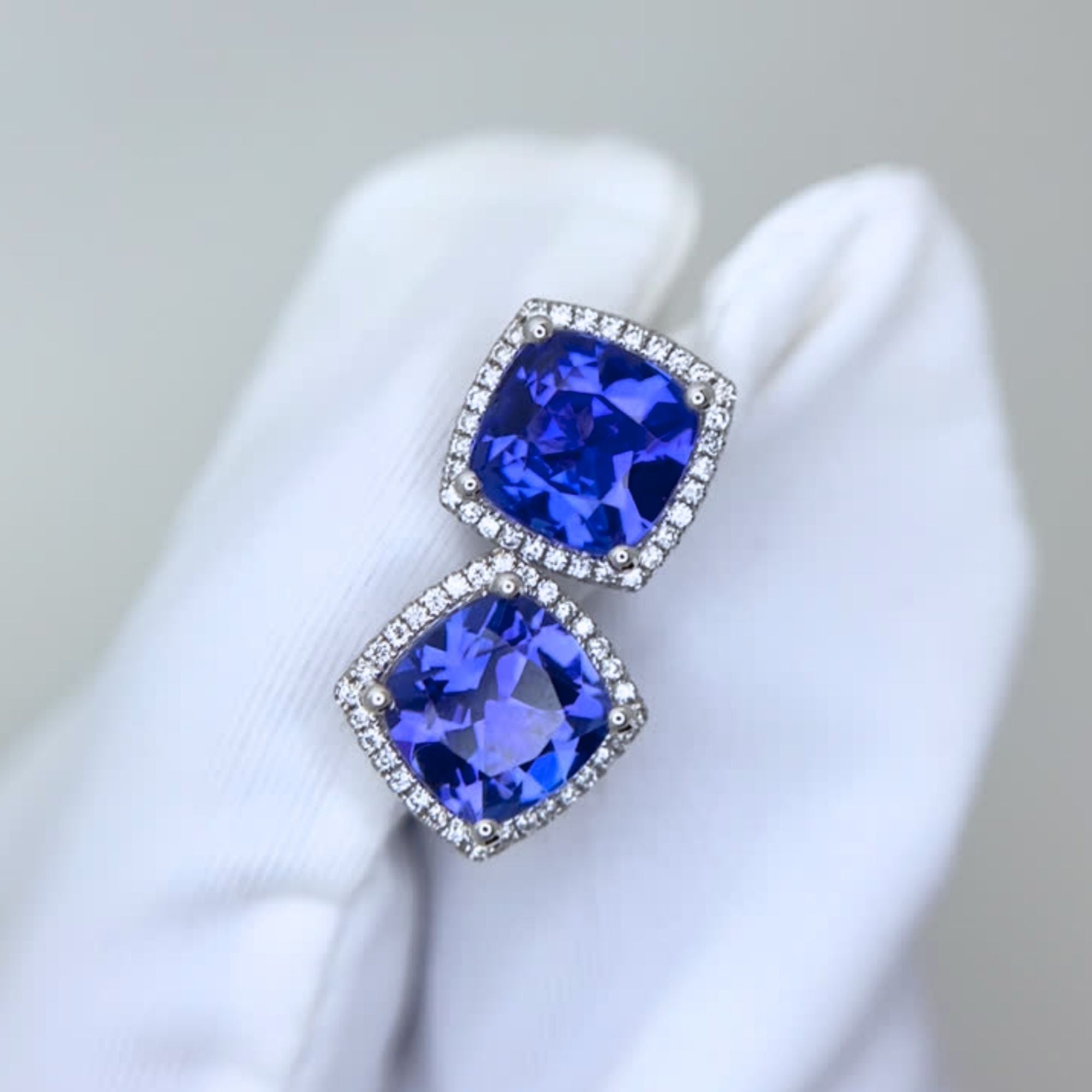 3.69 Ct Tanzanite & Diamond Earrings