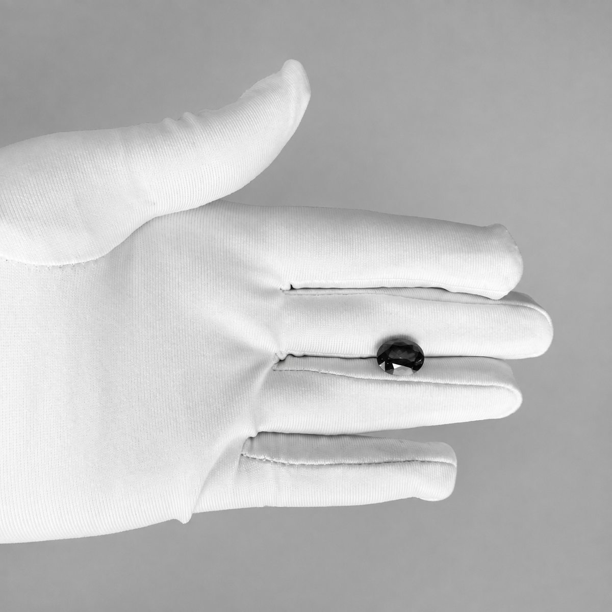 Gemma di Tanzanite Ovale da 4,71 ct – Certificata GIA