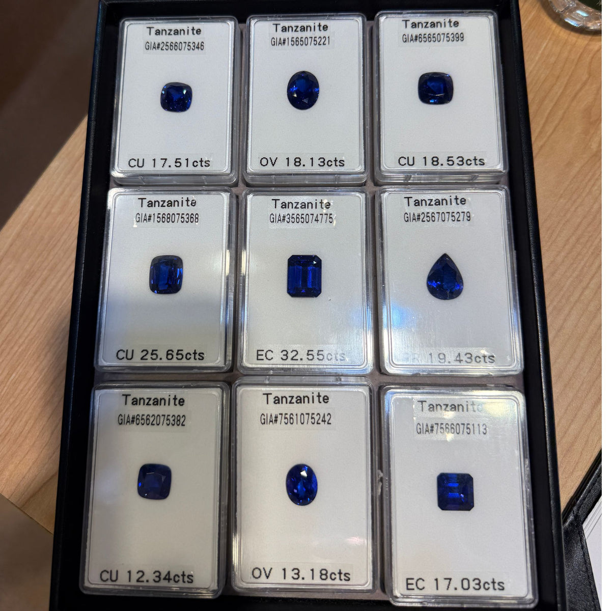 Investment Grade Tanzanite Gemstones