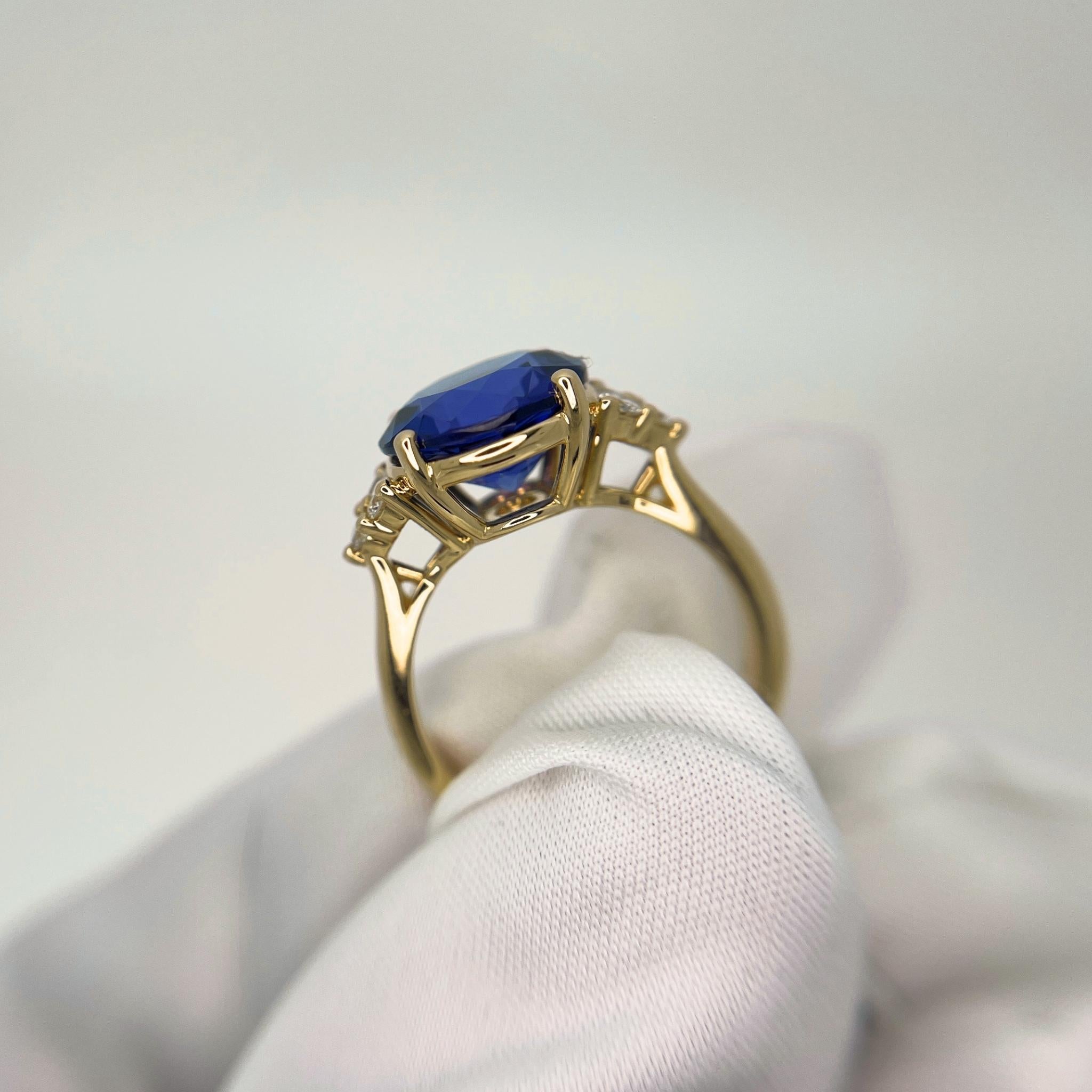 Runder Solitaire Tansanit Diamantring - 4.94 Cts - 18K Gelbgold
