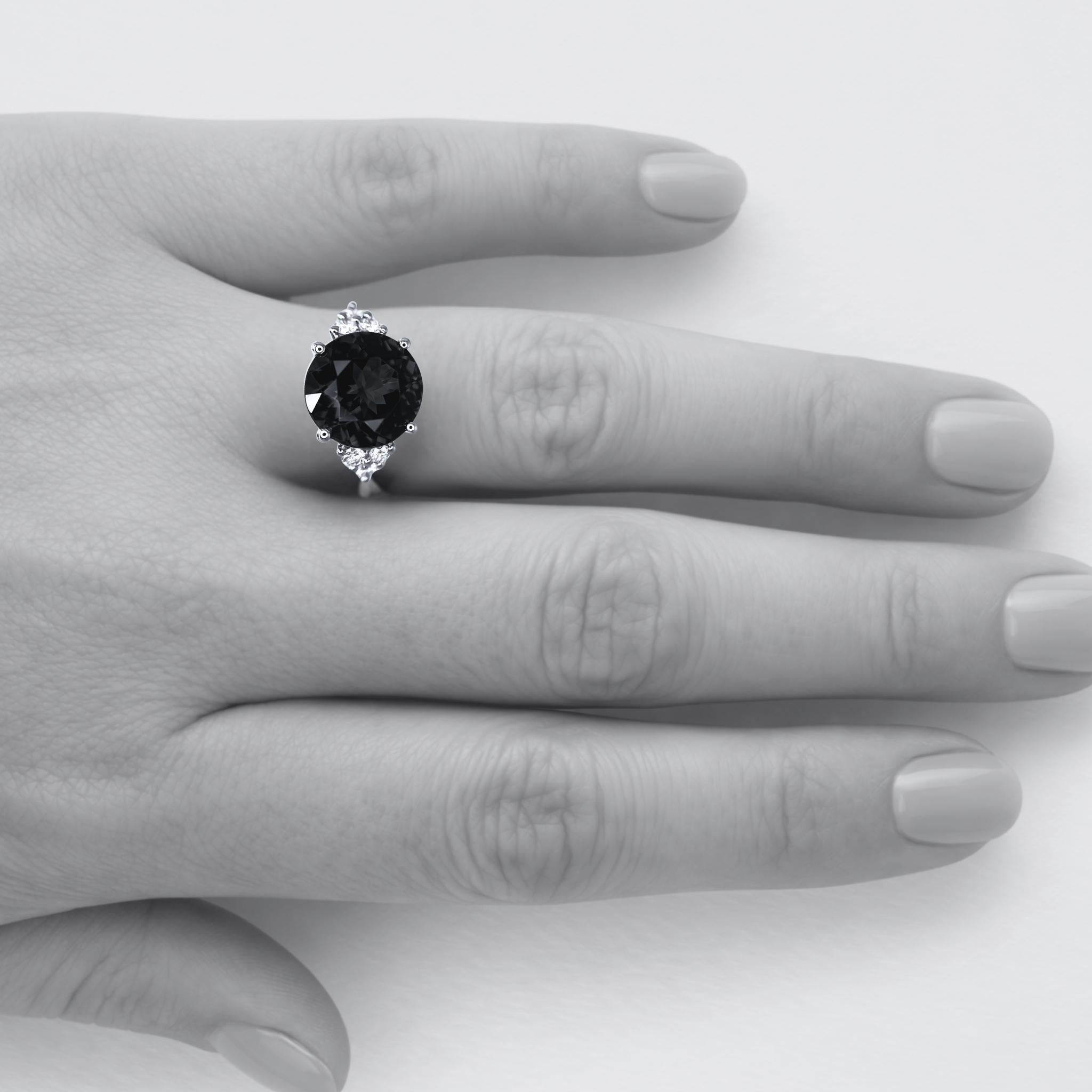 Runder Solitaire Tansanit Diamantring - 4.94 Cts - 18K Gelbgold