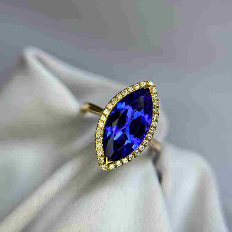 4.00 Ct Marquise Cut Tanzanite Ring in Yellow Gold