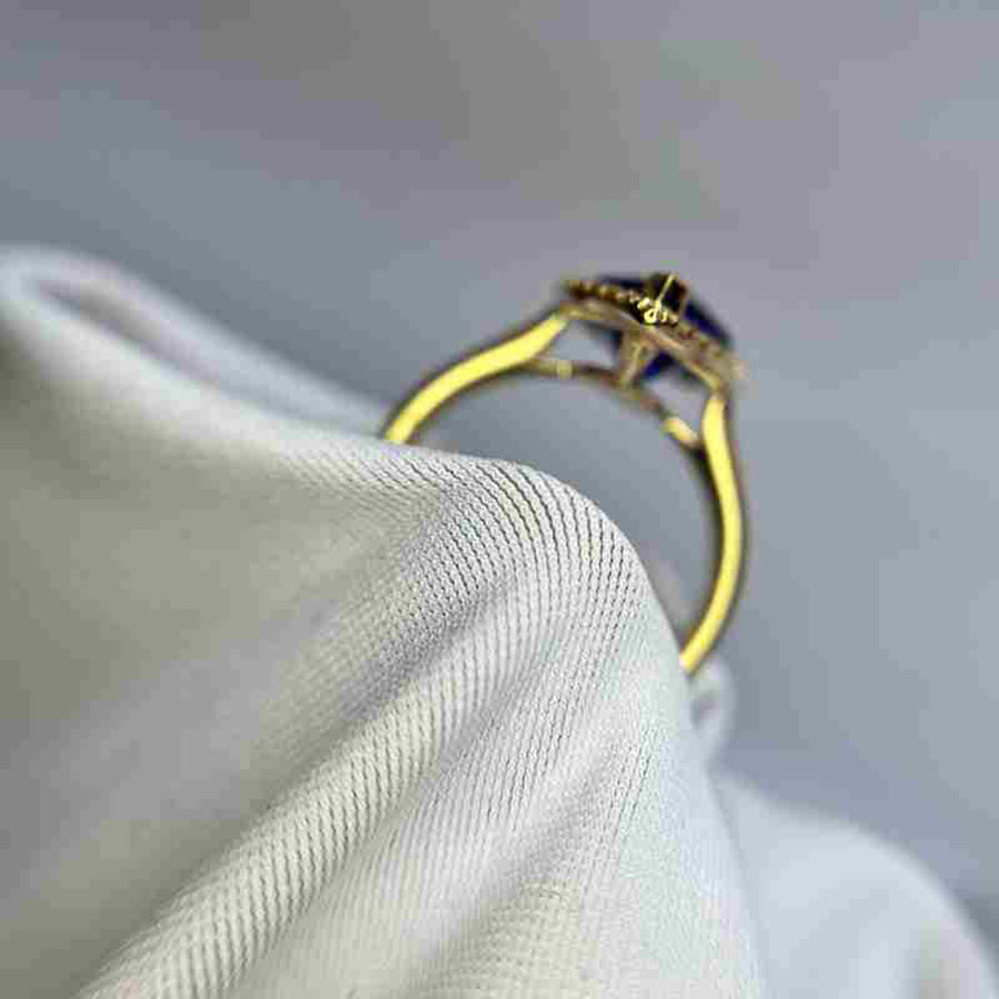4.00 Ct Marquise Cut Tanzanite Ring in Yellow Gold
