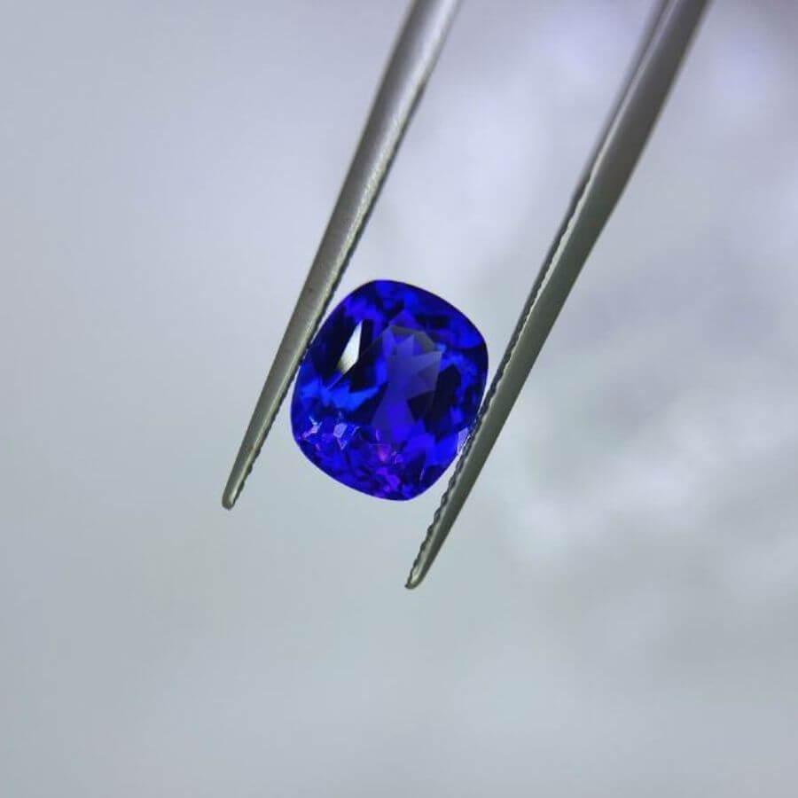 3.48 Carat Cushion Cut Tanzanite Gemstone