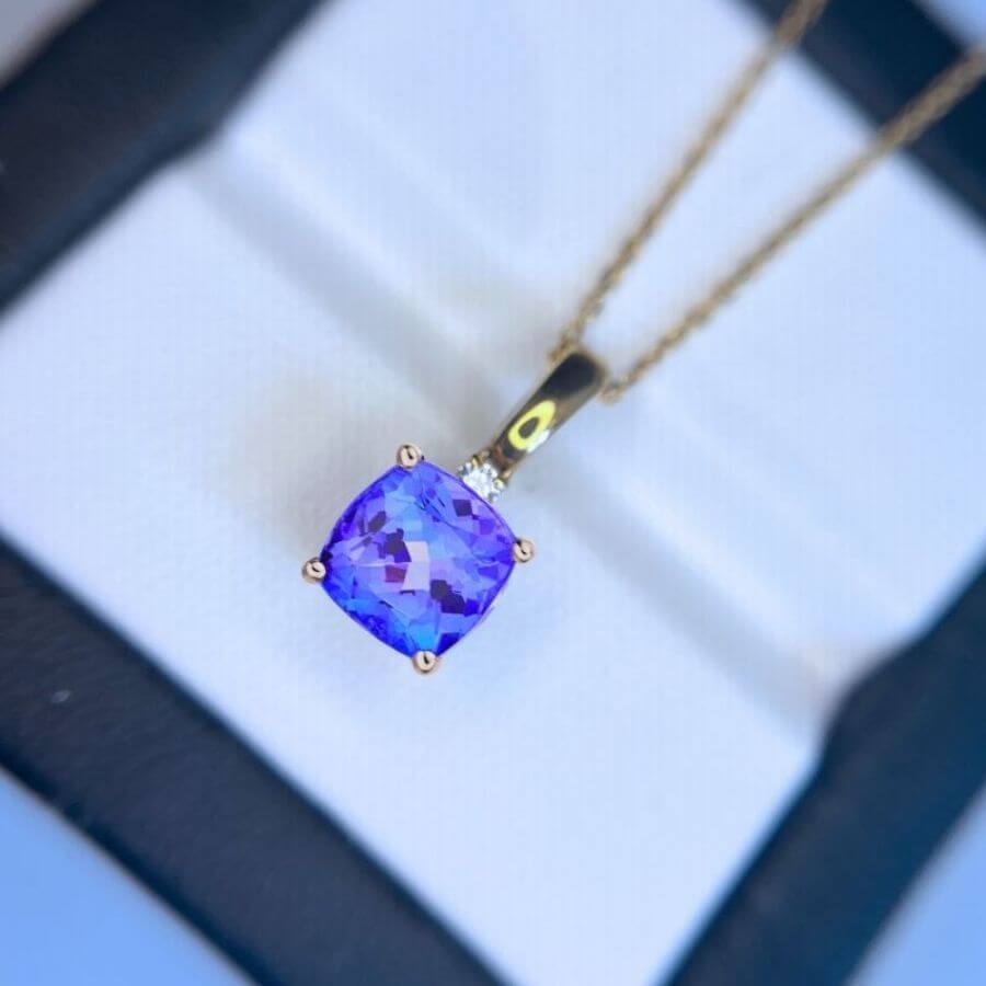 1.86 Ct Cushion Cut Tanzanite Pendant in Yellow Gold