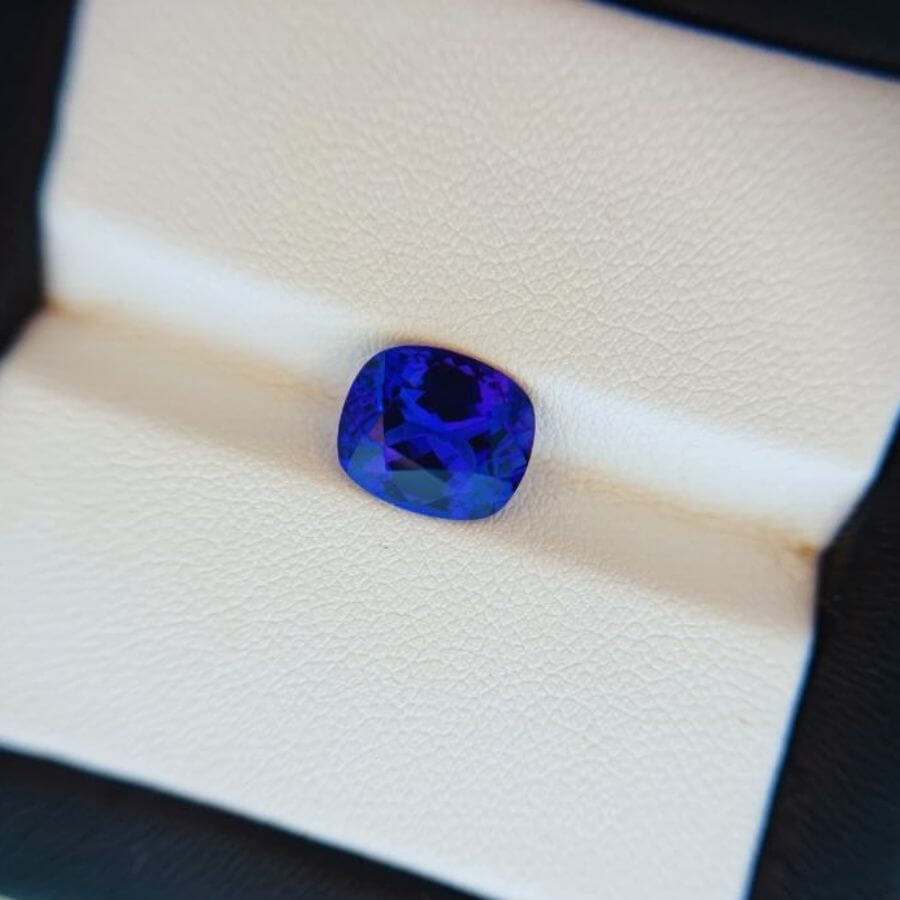 3.48 Carat Cushion Cut Tanzanite Gemstone