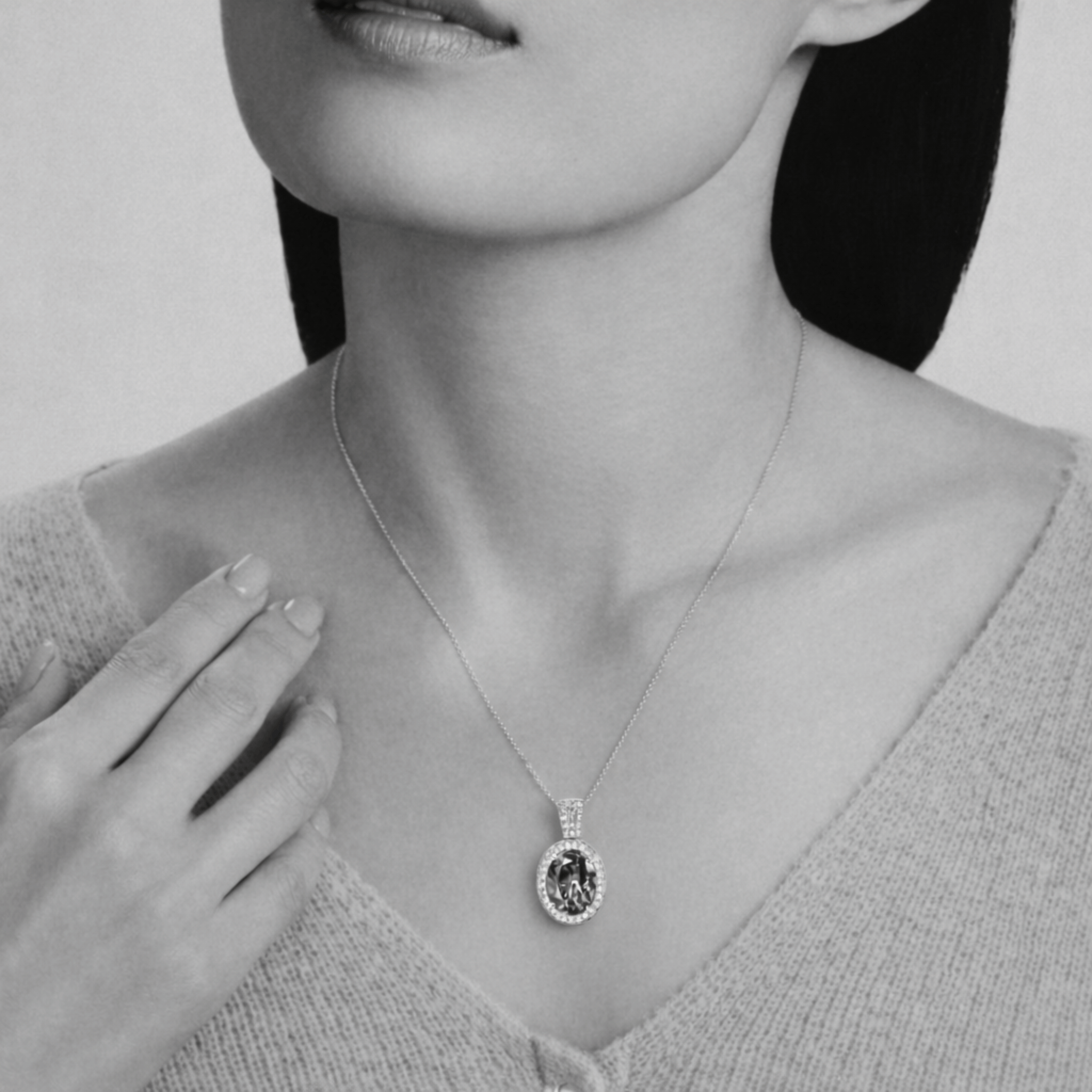 Made to Order  : Exceptional 5.00 Ct Tanzanite & Baguette Diamond Pendant